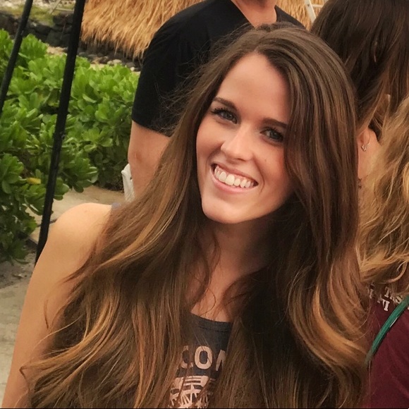 Meet your Posher, Rebecca - Picture 1 of 1